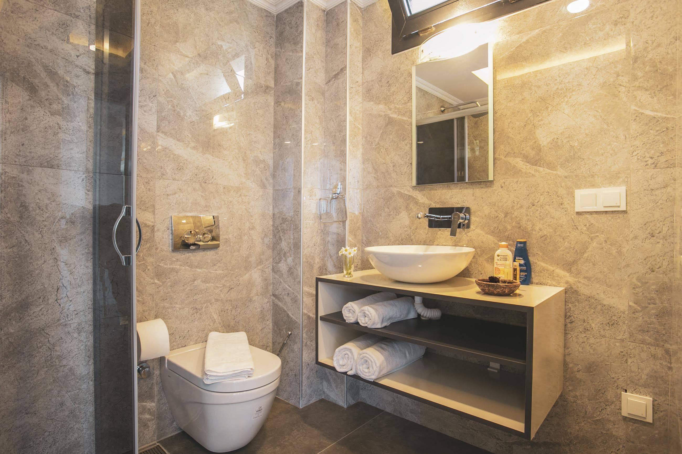 Monastery Suites Hotel-Fethiye Олудениз Екстериор снимка