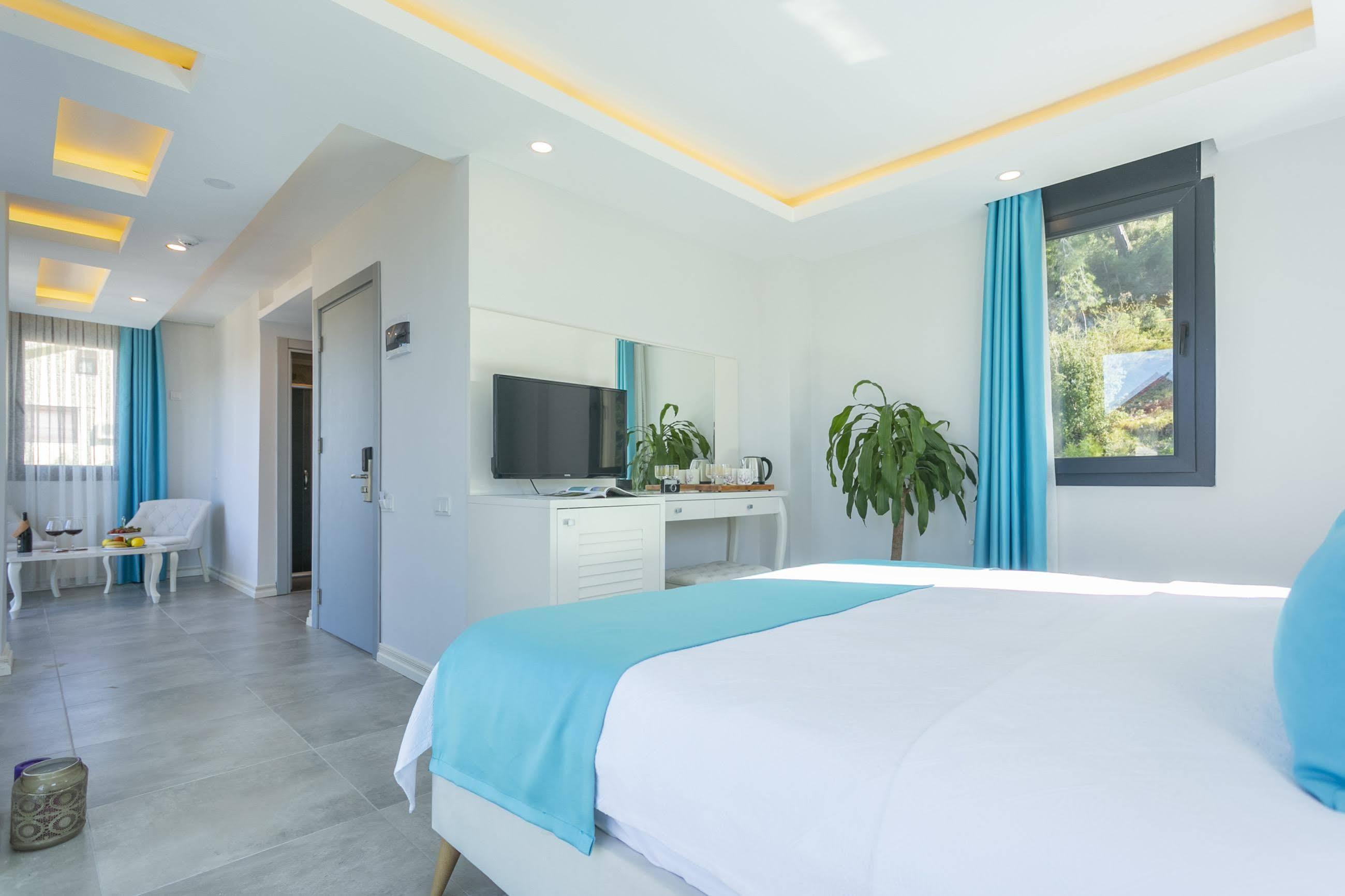Monastery Suites Hotel-Fethiye Олудениз Екстериор снимка